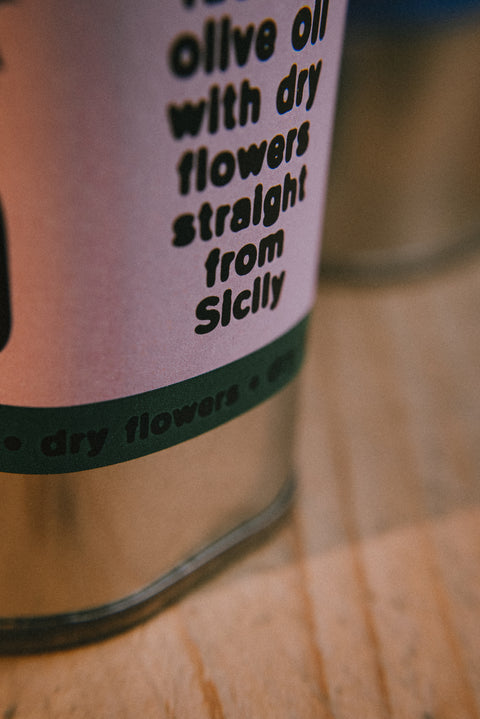 dry flowers • 175 ml